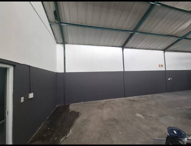 401M² WAREHOUSE TO LET IN STIKLAND INDUSTRIAL